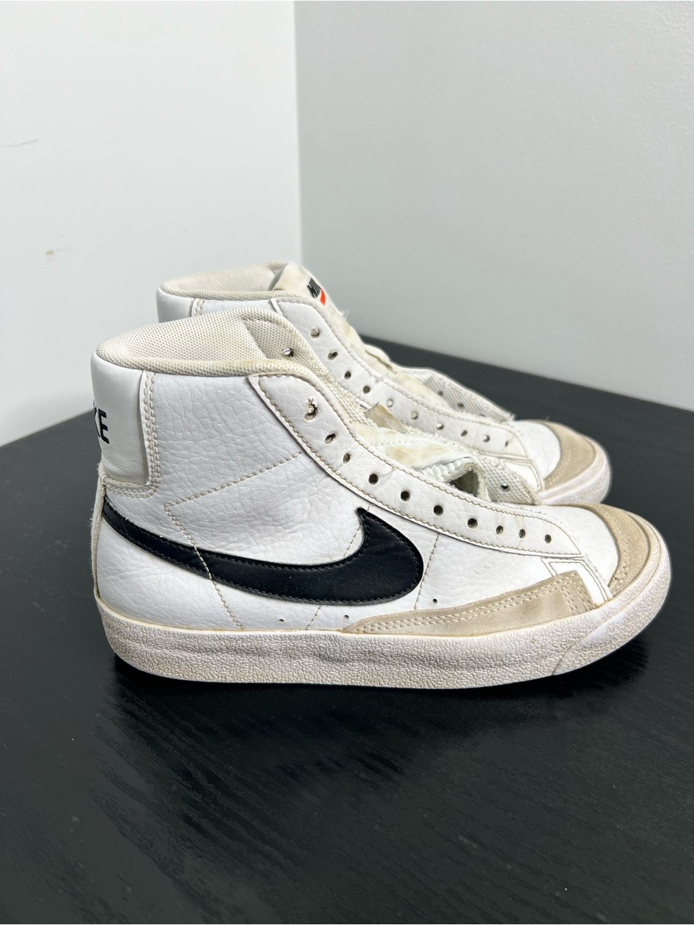Nike Blazer Mid '77 Vintage Youth Size 4.5